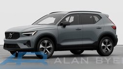2026 Volvo XC40 B5 Plus