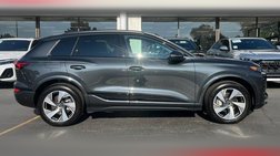 2025 Audi Q6 e-tron quattro Premium Plus