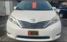 2015 Toyota Sienna XLE FWD 8-Passenger V6