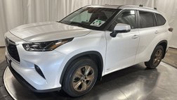 2023 Toyota Highlander Hybrid Bronze Edition