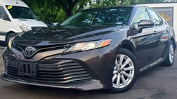 2018 Toyota Camry LE