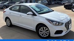 2022 Hyundai Accent SE