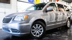 2016 Chrysler Town and Country Touring