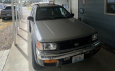 1998 Nissan Pathfinder SE