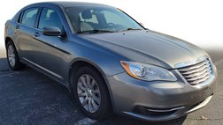 2013 Chrysler 200 Touring
