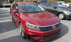 2018 Volkswagen Passat R-Line