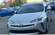 2021 Toyota Prius LE