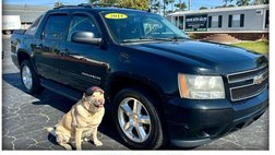 2011 Chevrolet Avalanche LS