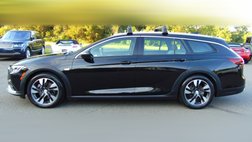 2018 Buick Regal TourX Essence