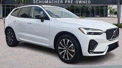 2024 Volvo XC60 B5 Core Dark Theme