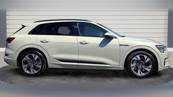 2021 Audi e-tron quattro Premium