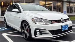 2019 Volkswagen Golf GTI SE