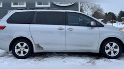 2015 Toyota Sienna LE