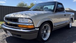 2000 Chevrolet S-10 LS