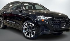 2025 Audi Q8 quattro Premium 55 TFSI