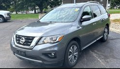 2020 Nissan Pathfinder SV