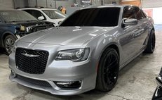 2018 Chrysler 300 S