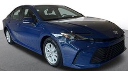 2025 Toyota Camry LE FWD