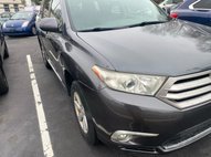 2013 Toyota Highlander SE