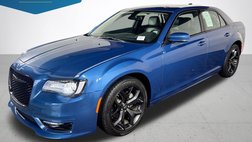 2023 Chrysler 300 Touring L