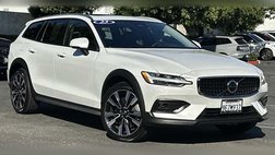 2023 Volvo V60 Cross Country B5 Ultimate