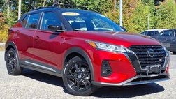 2021 Nissan Kicks SR