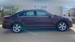2013 Volkswagen Passat SE PZEV
