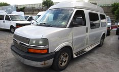 2004 Chevrolet Express 1500 135