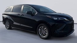 2024 Toyota Sienna LE 8-Passenger