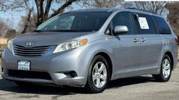 2017 Toyota Sienna LE