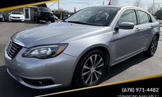 2013 Chrysler 200 Touring