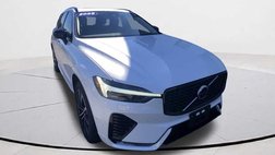 2025 Volvo XC60 B5 Plus Dark Theme