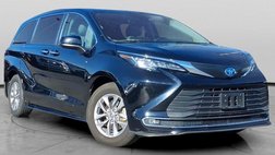 2023 Toyota Sienna XLE