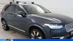 2023 Volvo XC90 Recharge T8 Ultimate Bright Theme 7P