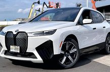 2025 BMW iX xDrive50