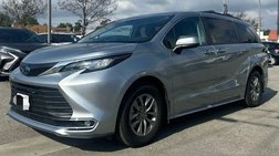 2022 Toyota Sienna XLE 7-Passenger