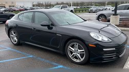 2015 Porsche Panamera 4