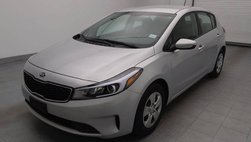2017 Kia Forte5 LX