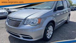 2015 Chrysler Town and Country Touring