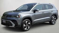 2025 Volkswagen Taos SE 4Motion