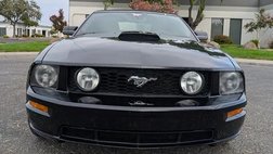 2009 Ford Mustang GT Deluxe