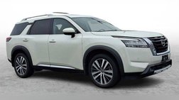 2022 Nissan Pathfinder Platinum