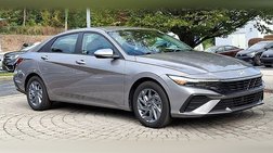 2024 Hyundai Elantra Hybrid Blue