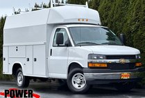 2025 Chevrolet Express 3500