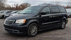 2013 Chrysler Town and Country Touring-L