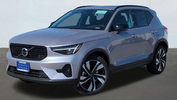 2026 Volvo XC40 B5 Ultra