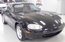 1999 Mazda MX-5 Miata 