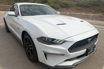 2022 Ford Mustang Premium