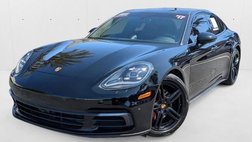 2017 Porsche Panamera 4