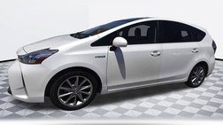 2013 Toyota Prius v Five